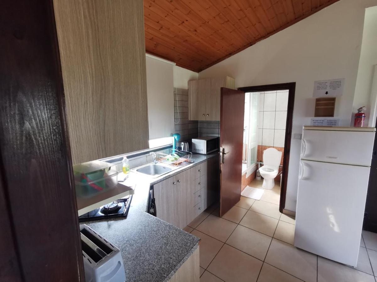 Strovolos Rooms Studios Λευκωσία Εξωτερικό φωτογραφία